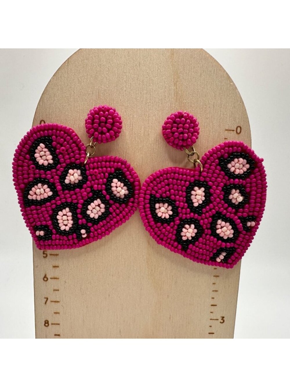 Pink Cheetah Heart Print Seed Bead Handmade Dangle Boutique Earrings New Beaded
